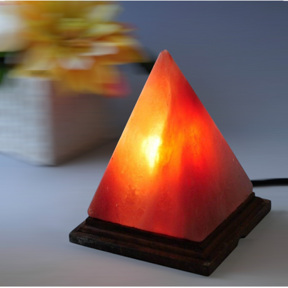 PYRAMID SALT LAMP